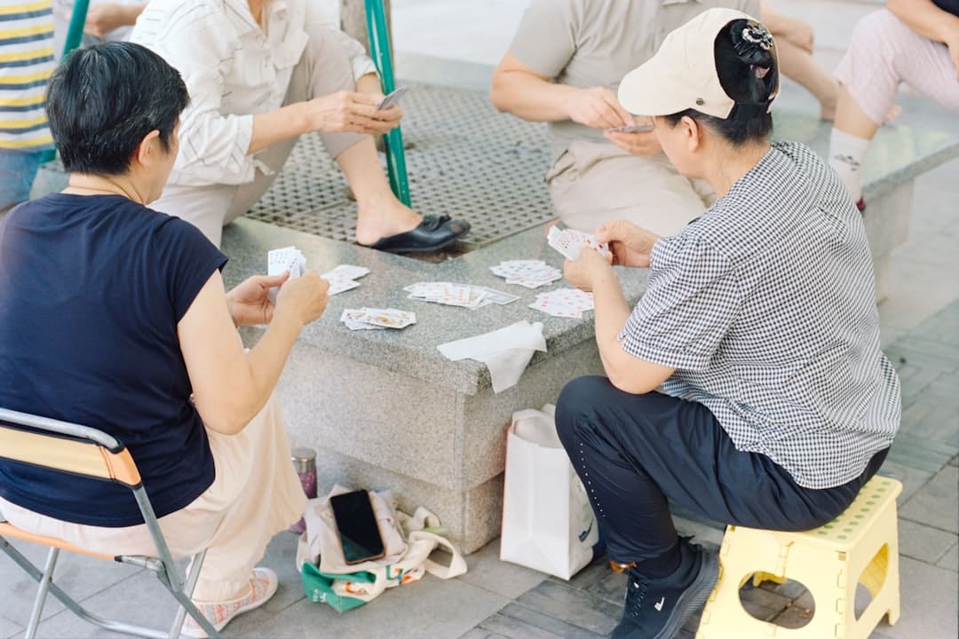 沪指涨近1% 重回3800点